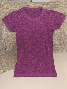 Lululemon Swiftly Tech Short Sleeve